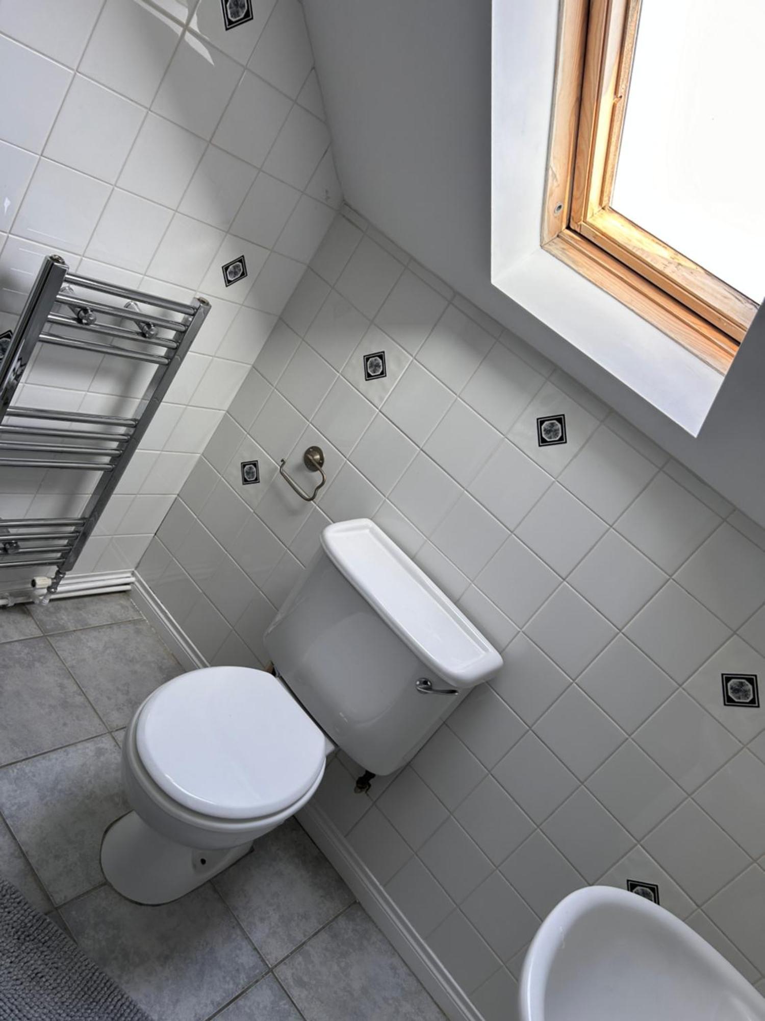 Belfast - Relax & Unwind In Our Skyline Retreat - 3 Bedroom Apartment With Parking エクステリア 写真
